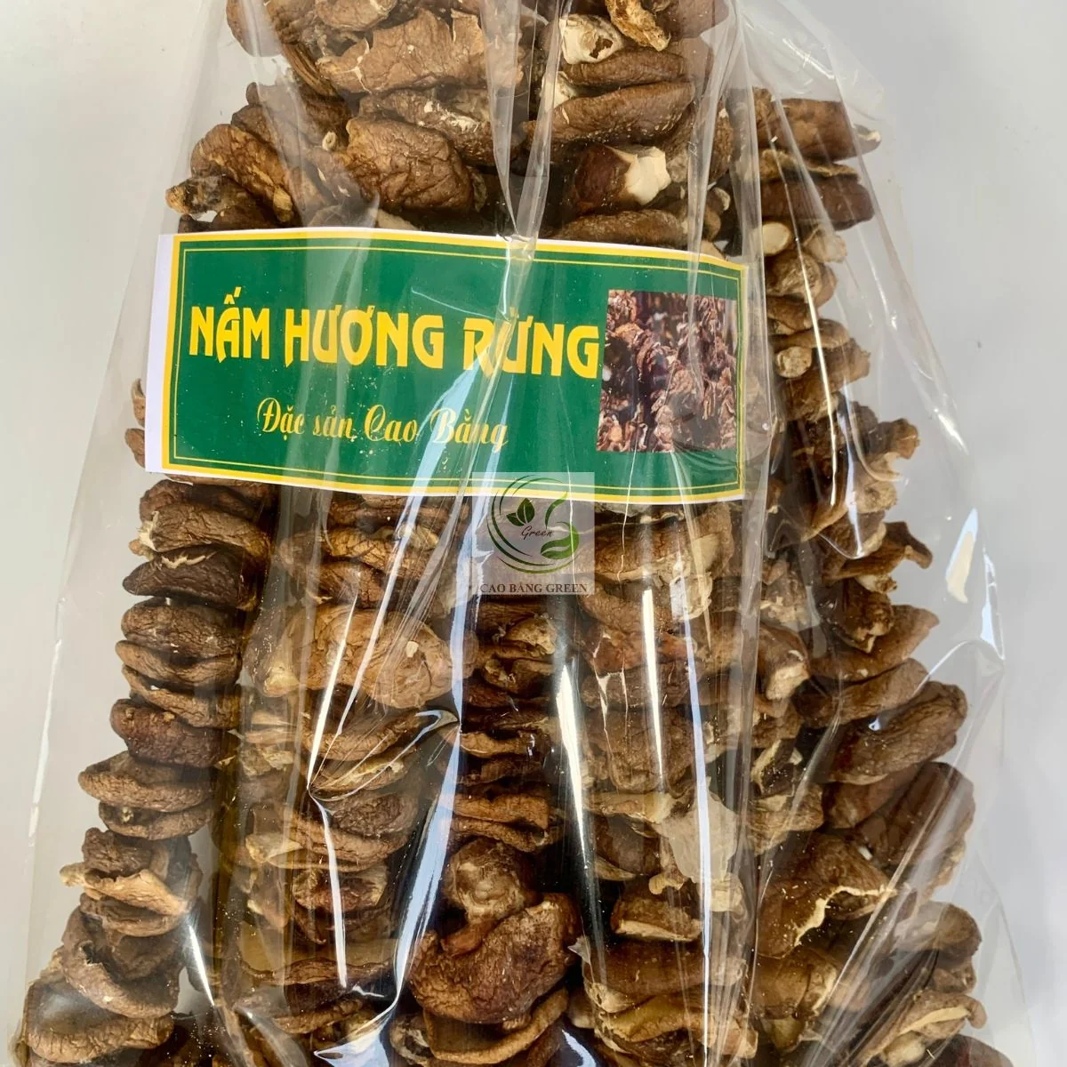Sản phẩm Nấm hương rừng xiên que khô tại Cao Bằng Green (Caobanggreen.vn)