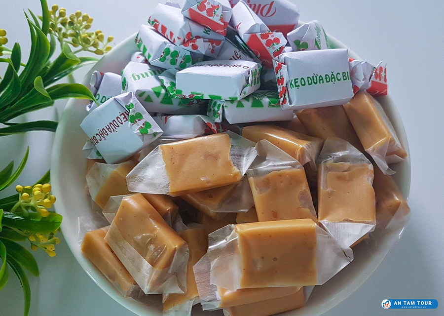 Đặc sản kẹo dừa Bến Tre nhất định bạn phải thử
