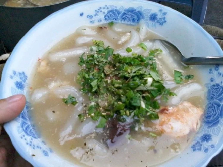 kham pha mon banh canh bot xat ben tre doc dao 665a1052f377a