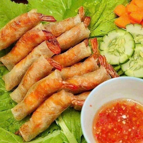 Khám phá món chả ram tôm đất Quy Nhơn độc đáo